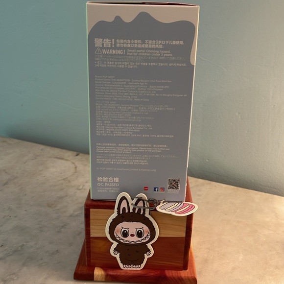 NIB LABUBU -SECRET EDITION-CHESTNUT COCOA- Exciting Macaron Blind Box -POP MART- - Picture 6 of 6